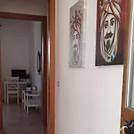 Cerami Con Parcheggio A Un Passo Dal Mare Cefalù