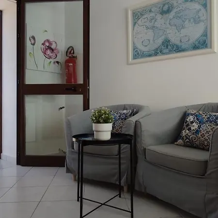 Cerami Con Parcheggio A Un Passo Dal Mare *