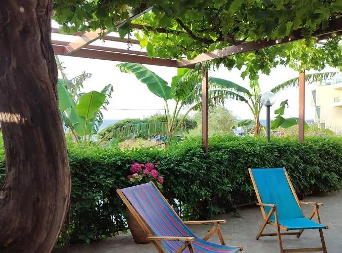 Cerami Con Parcheggio A Un Passo Dal Mare *