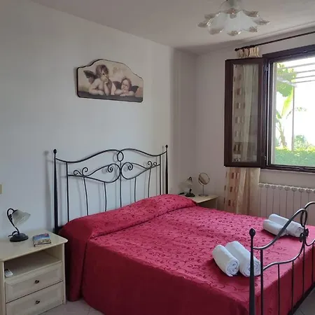 Cerami Con Parcheggio A Un Passo Dal Mare *