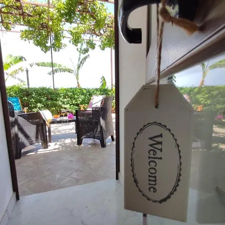 Cerami Con Parcheggio A Un Passo Dal Mare Appartamento Cefalù