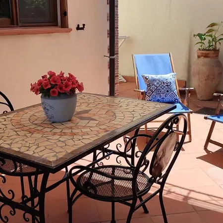 Cerami Con Parcheggio A Un Passo Dal Mare * Cefalù